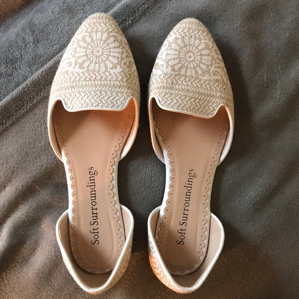 Soft Surroundings Flats